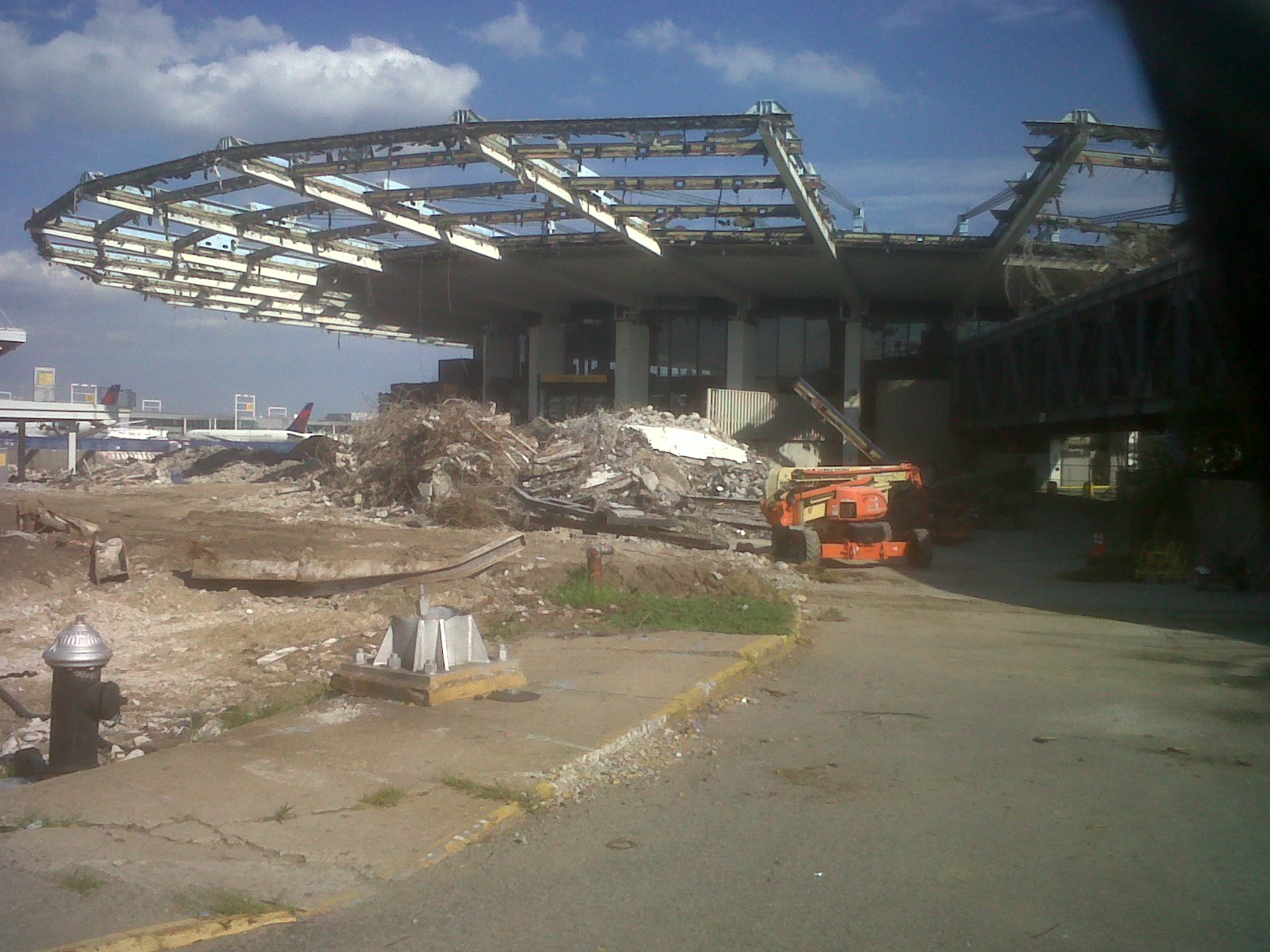 Demolition of the Worldport, August 10, 2013