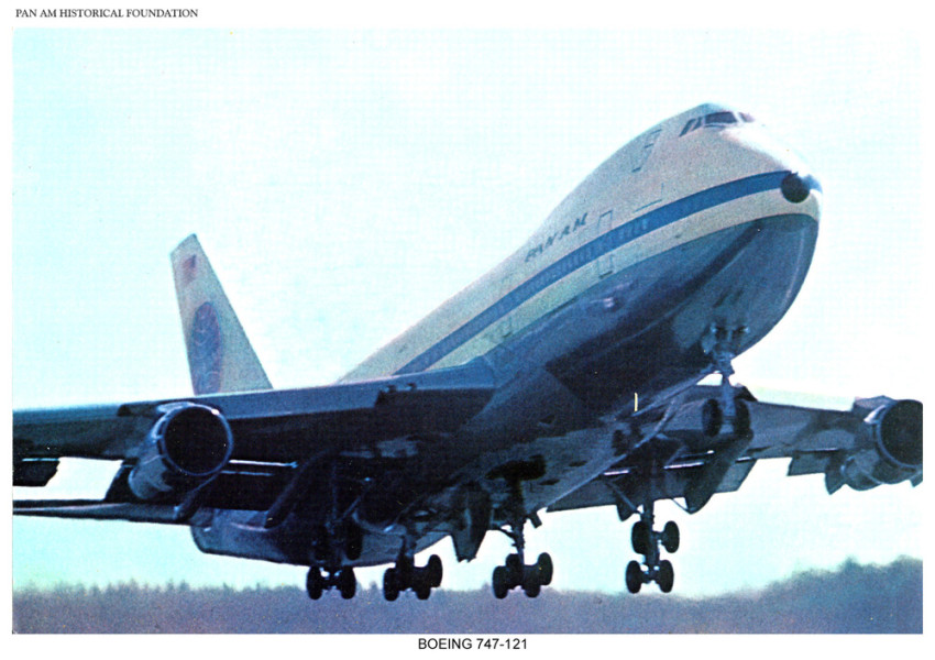 Pan Am, Boeing 747 taking off