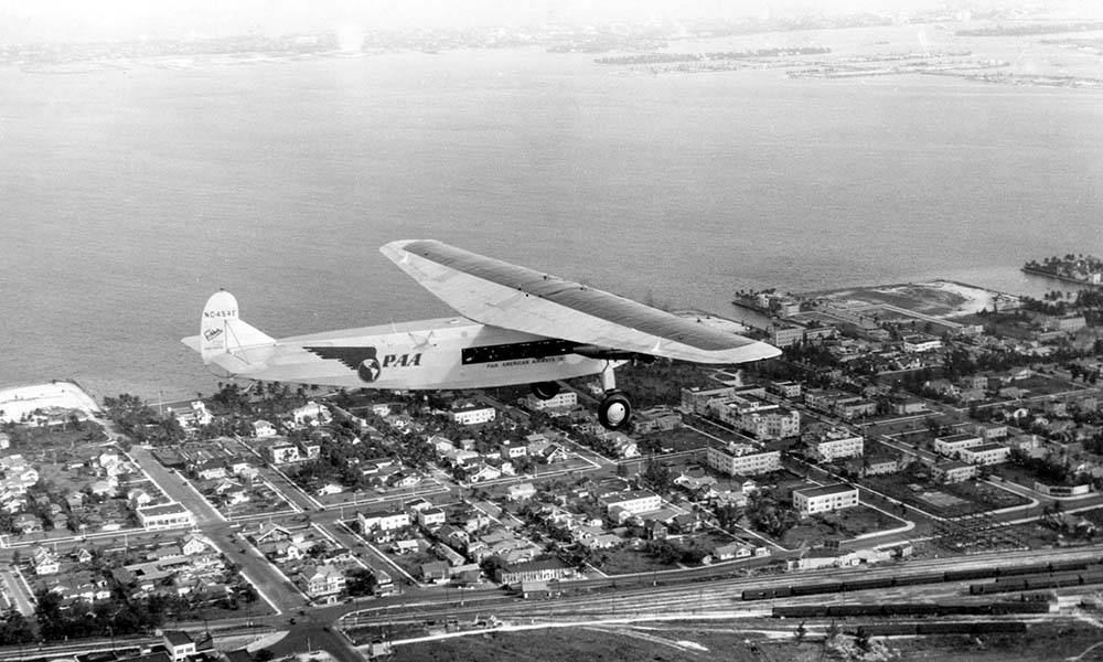 Pan Am Fokker 10 over Miami  (PAHF Collection)